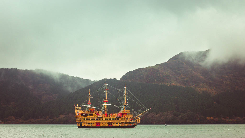 picture of pirate ship